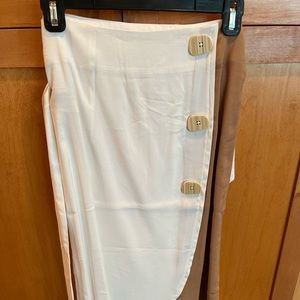 NEVER WORN Mango two tone midi skirt with wooden button detailing and belt.